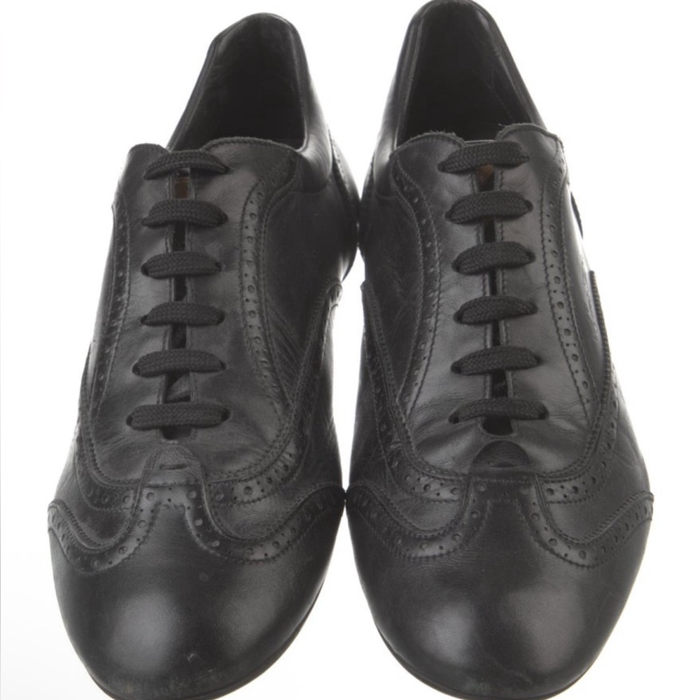 LOUIS VUITTON Leather Men's Shoes size 10 retails $895